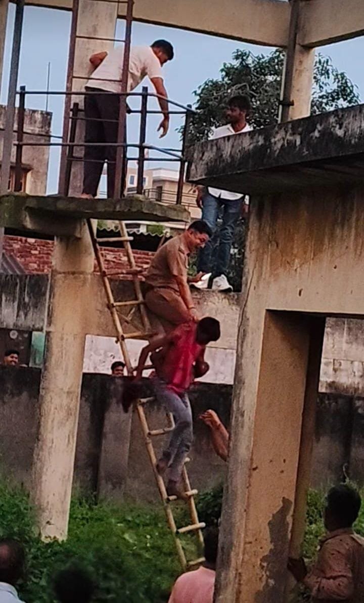 WhatsApp Image 2025-10-01 at 16.21.48_abc1267f