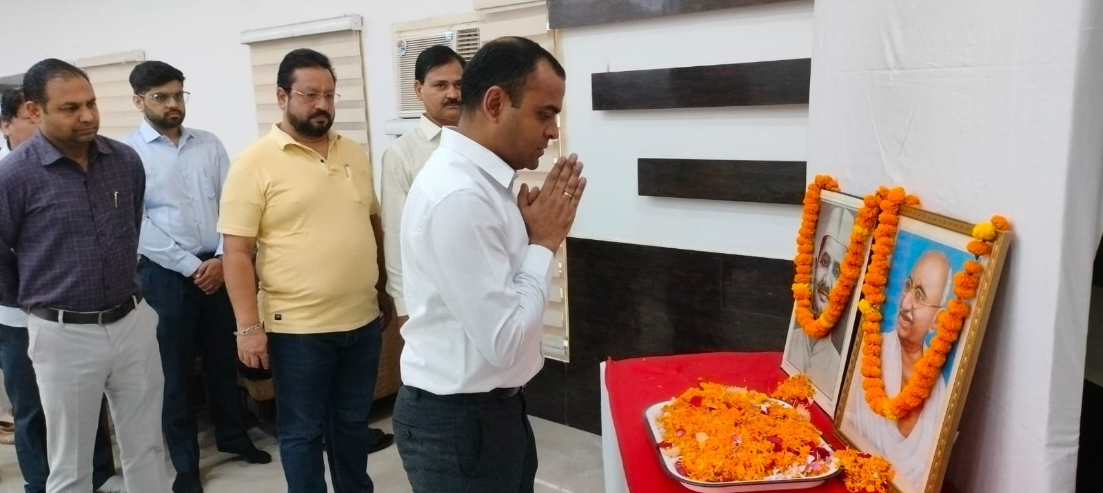 WhatsApp Image 2025-10-02 at 20.49.38_b517c68d