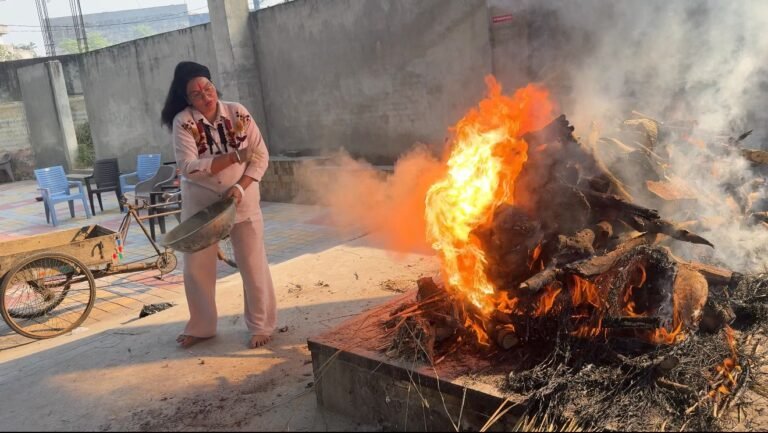 WhatsApp Image 2025-11-13 at 13.21.13_58472d3d